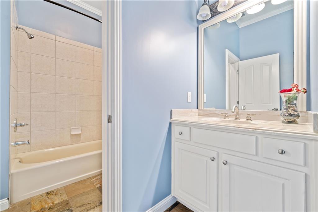 912 Lenora Drive, Kennesaw, Georgia image 40