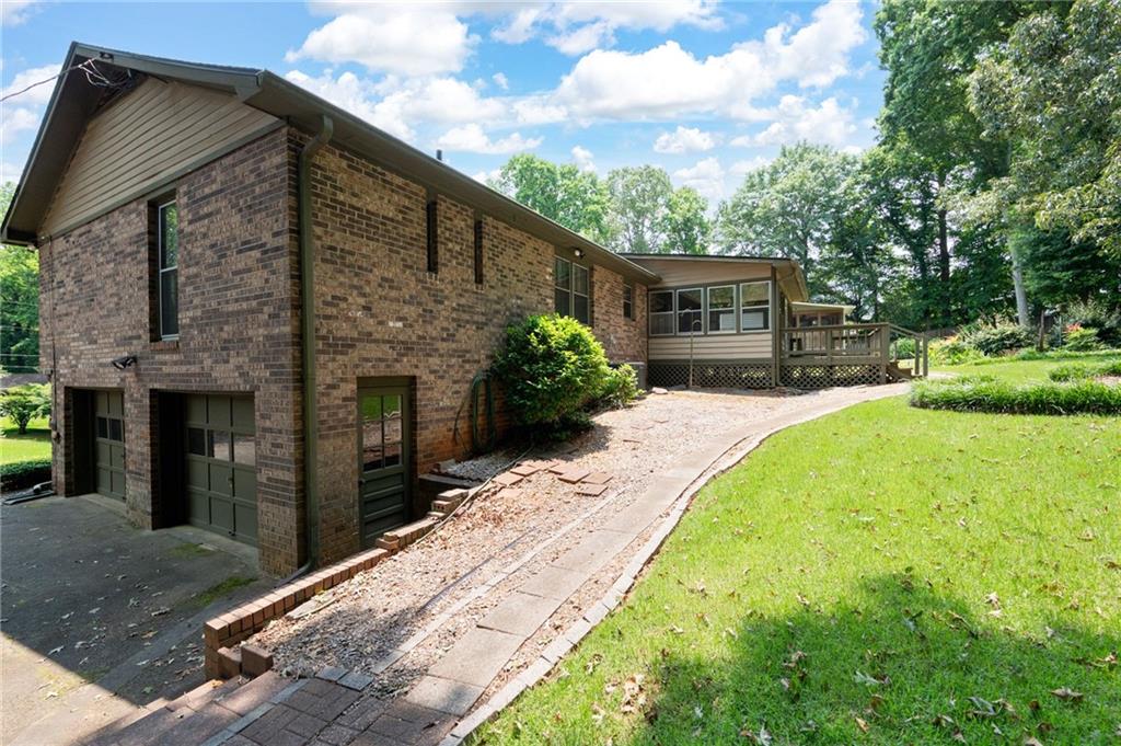 Forest Creek Trail - Residential