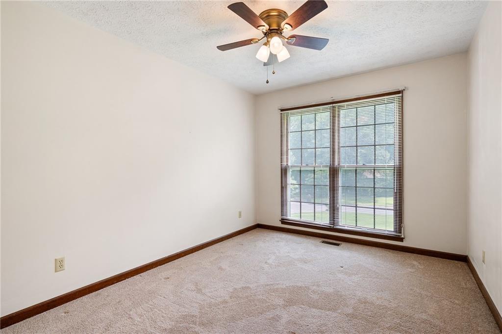 Forest Creek Trail - Residential