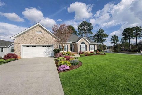 Homes For Sale - 9726 Washington Circle<br/> Jonesboro, GA 30238