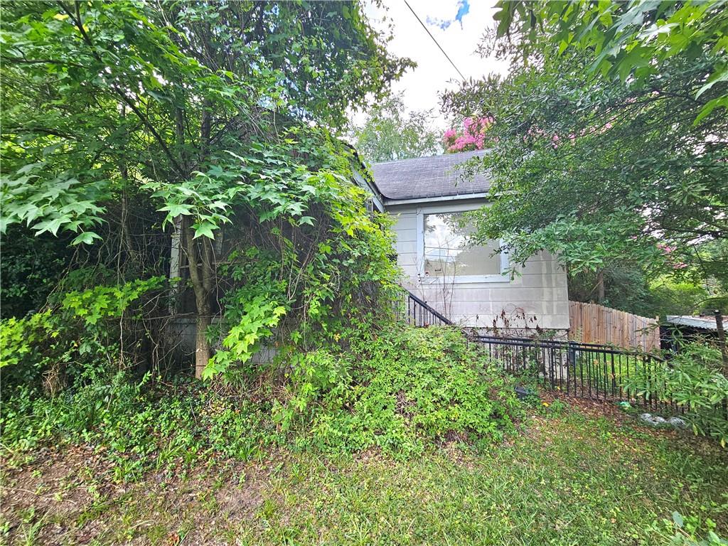 3820 Covington Highway