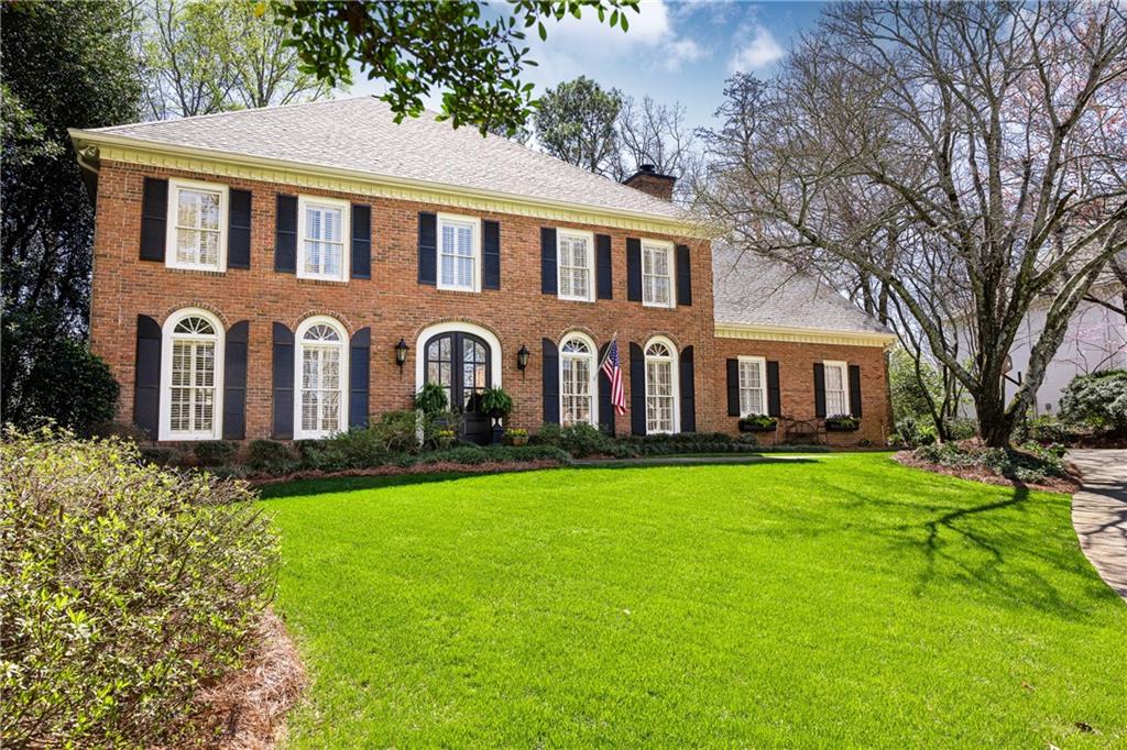 310 Cameron Ridge Drive NW