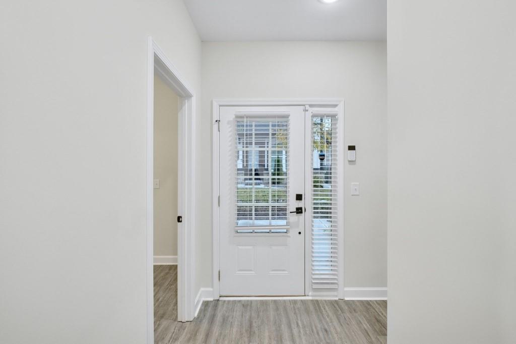 2587 Ocean Walk Drive, Atlanta, Georgia image 4