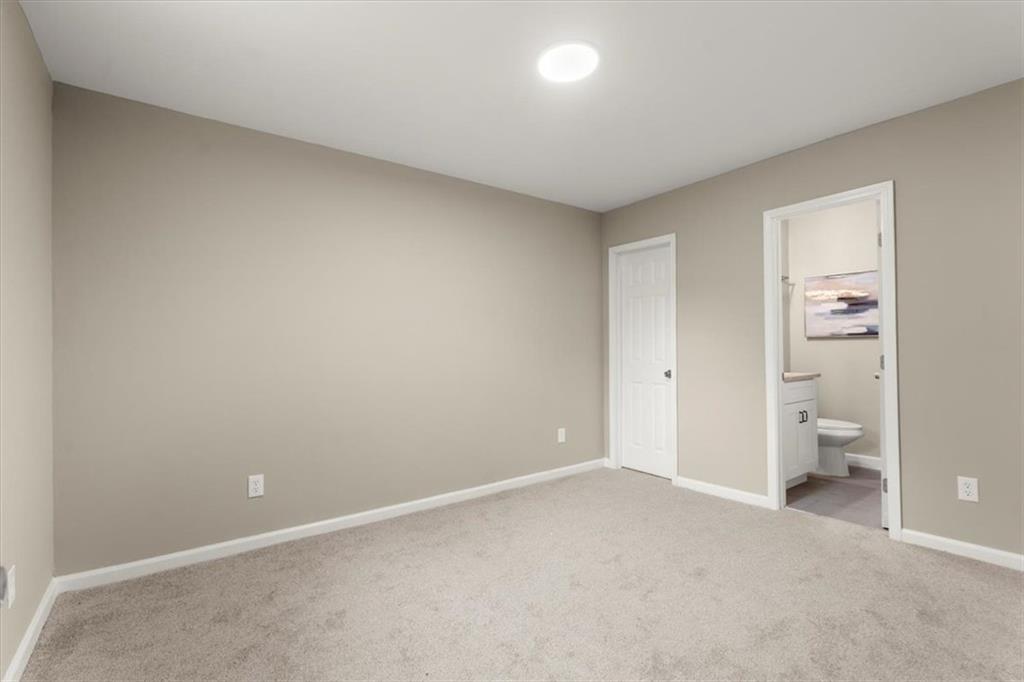 7058 Lakeview Lane, Peachtree Corners, Georgia image 17