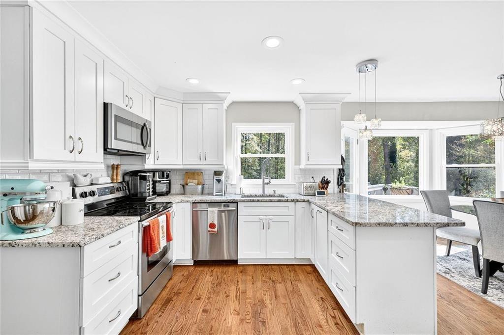 10905 Shallowford Road