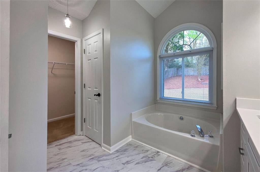 2004 Westover Lane, Kennesaw, Georgia image 19