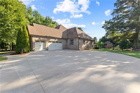 A home in Monroe