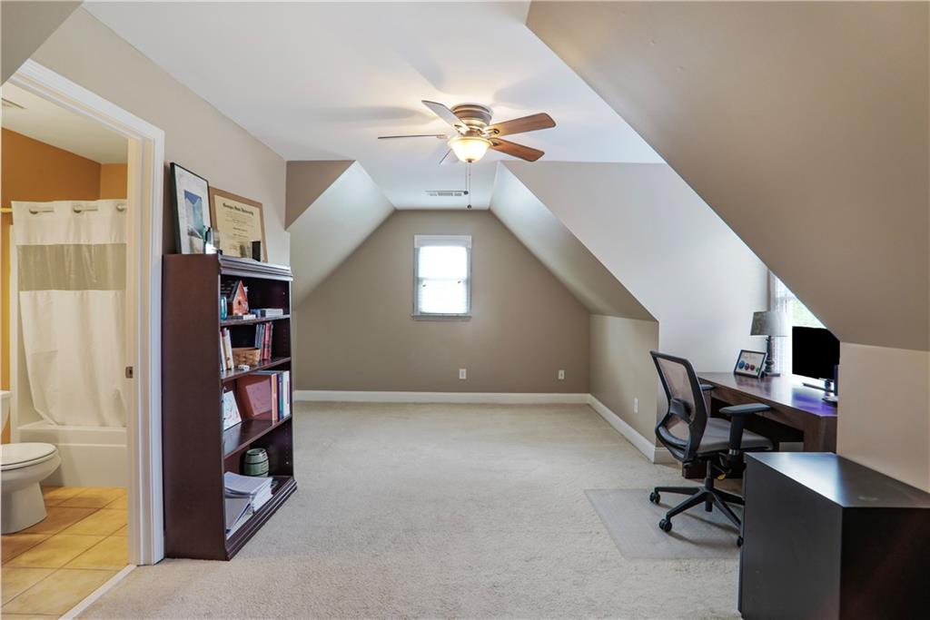 1593 Fredricksberg Drive, Loganville, Georgia image 19