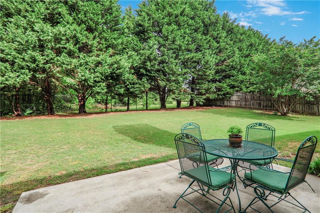 1593 Fredricksberg Drive, Loganville, Georgia image 28
