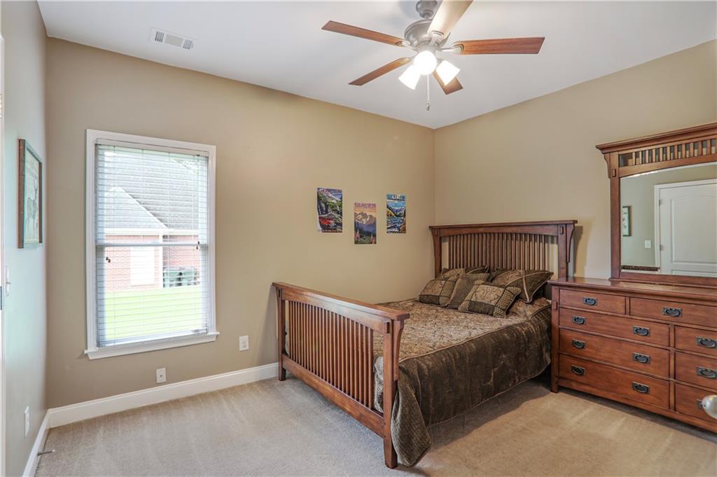 1593 Fredricksberg Drive, Loganville, Georgia image 15