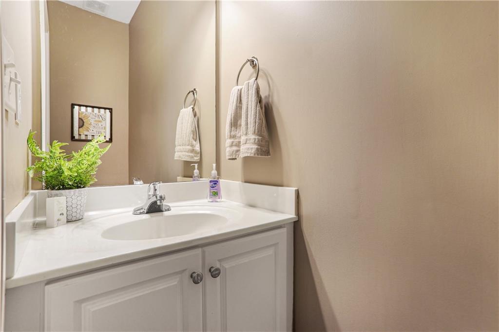 1593 Fredricksberg Drive, Loganville, Georgia image 26