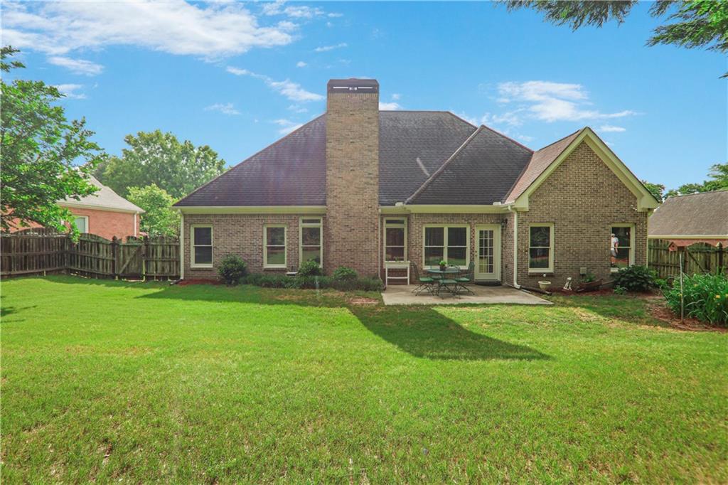 1593 Fredricksberg Drive, Loganville, Georgia image 30