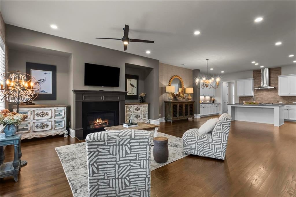 3435 Landen Pine Court NE