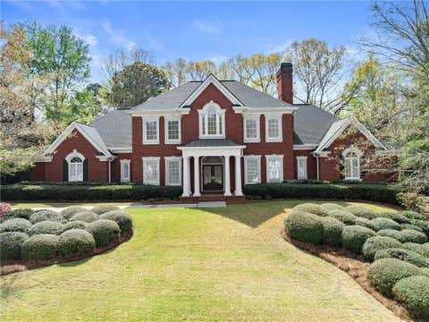 Homes For Sale - 2520 Heritage Court<br/> Buford, GA 30518