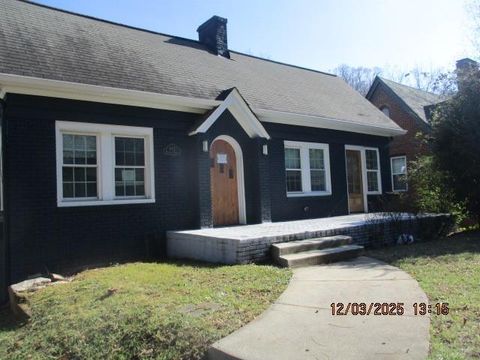 Photo of 862 Moreland Avenue SE, Atlanta, GA 30316 (MLS # 7702158)
