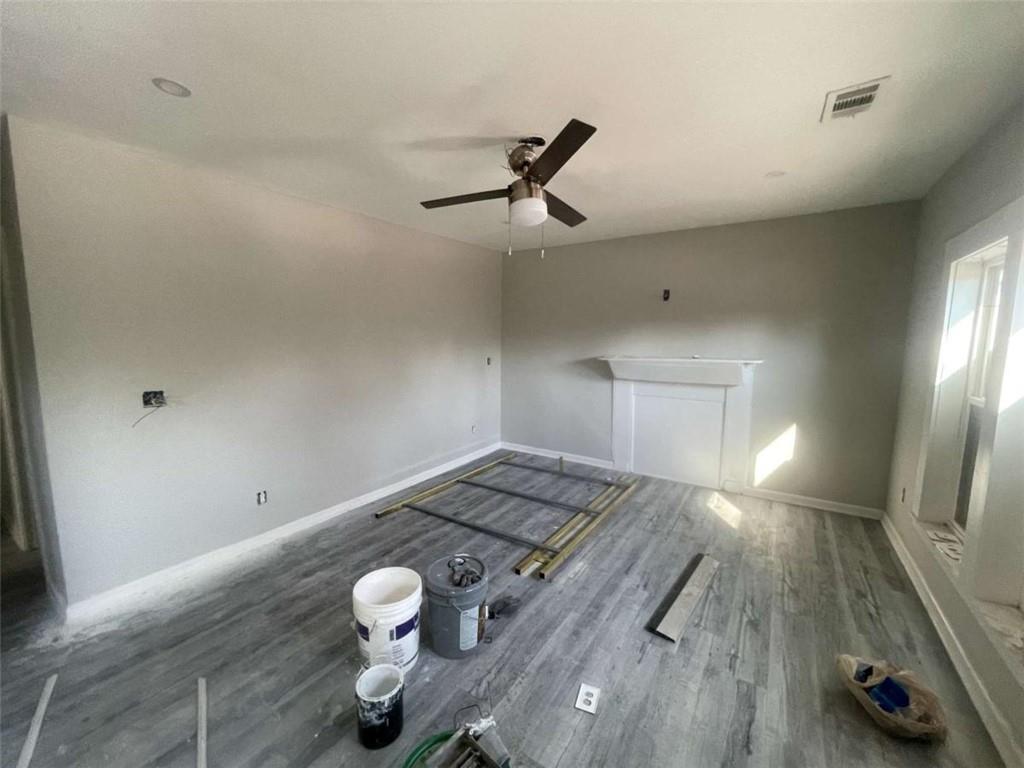 486 NW Oliver Street NW