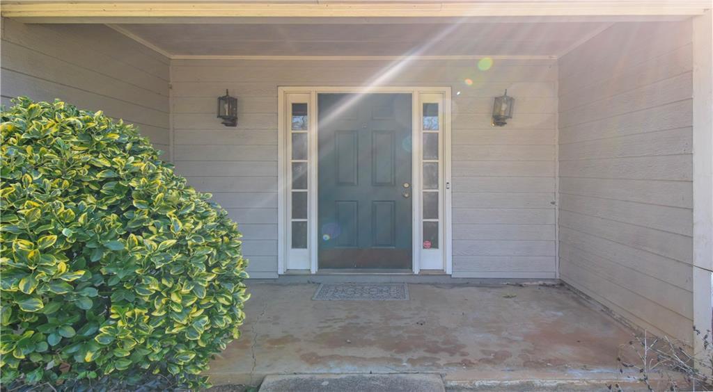 2390 Stirring Court SW