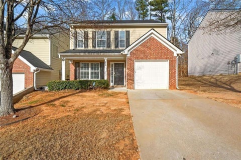 Homes For Sale - 4406 Ravenwood Drive<br/> Union City, GA 30291