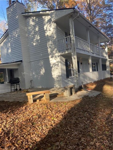 A home in Lilburn