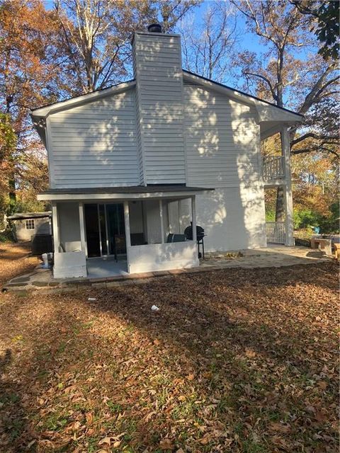 A home in Lilburn