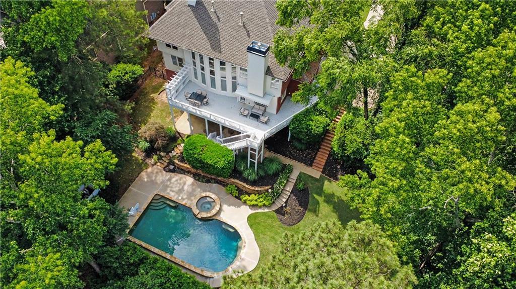 2260 Bent Creek Manor
