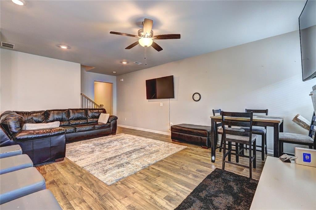 1123 Elyse Lane