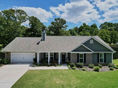 186 Kinsley Way Statham GA 30666