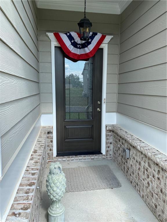 100 Royal Oak Drive NE