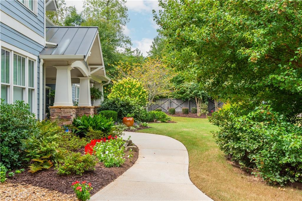 1518 Robins Walk, Alpharetta, Georgia image 11