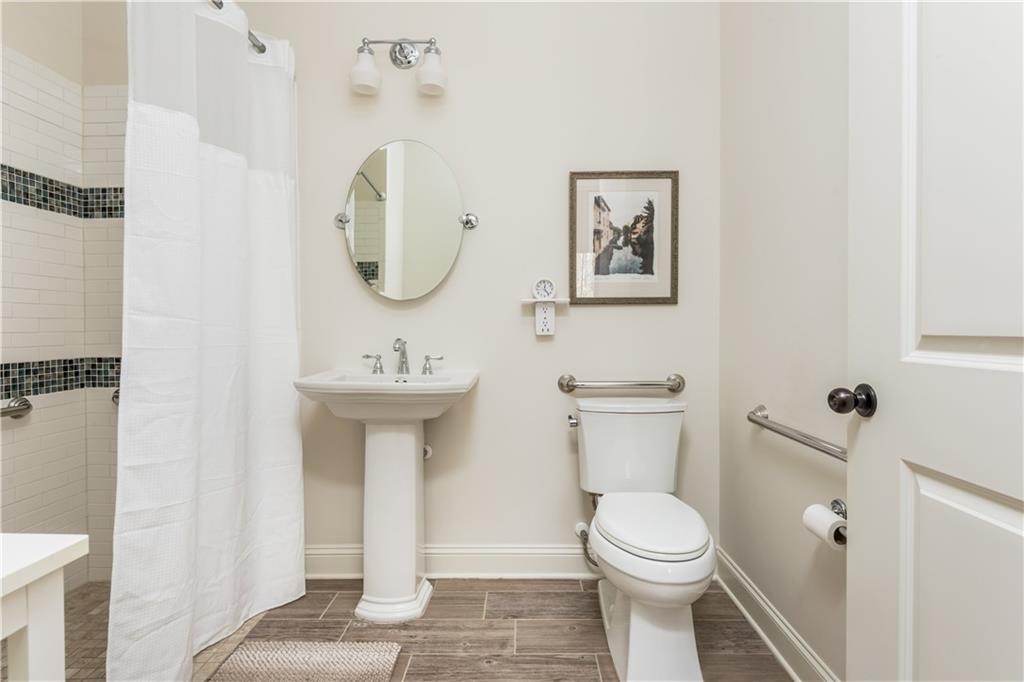 1518 Robins Walk, Alpharetta, Georgia image 45