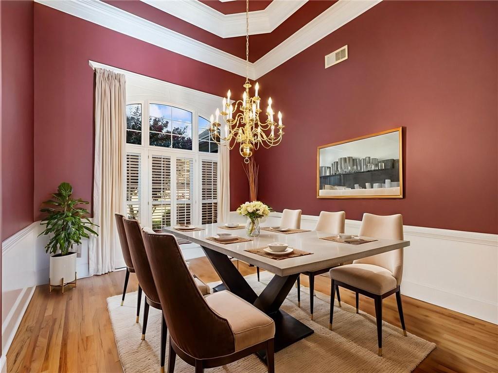 5757 Chateau Glen Drive