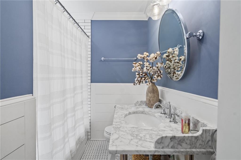 Morningside-Piedmont Heights - Residential