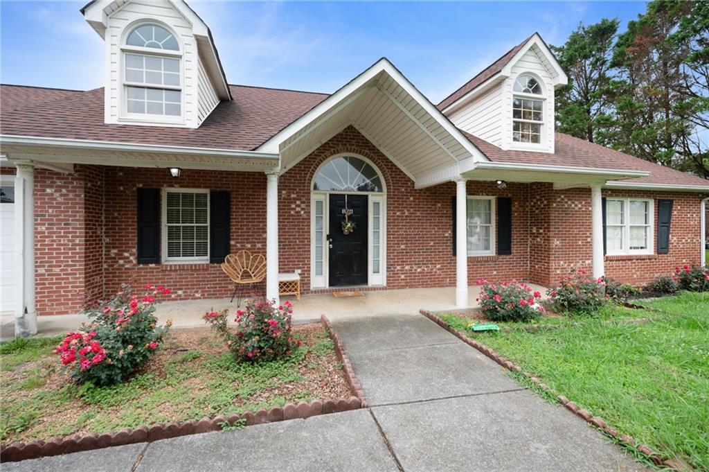 106 Magnolia Way SW