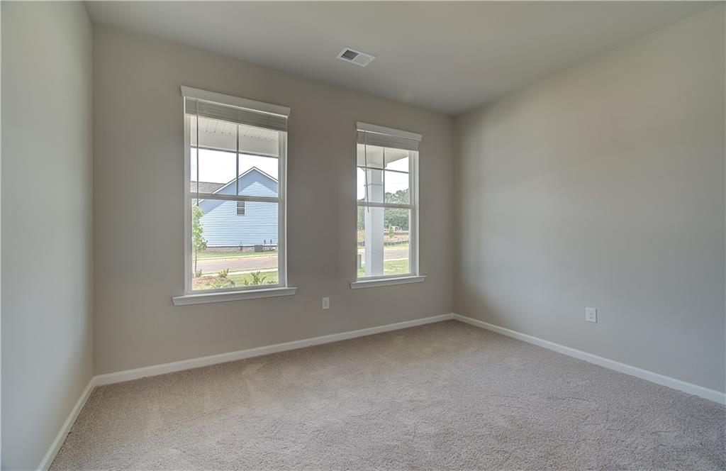 255 Arnewood Circle, Mcdonough, Georgia image 6