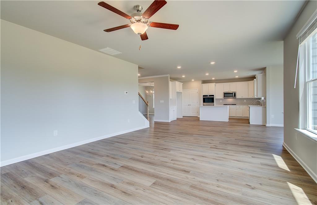 255 Arnewood Circle, Mcdonough, Georgia image 13