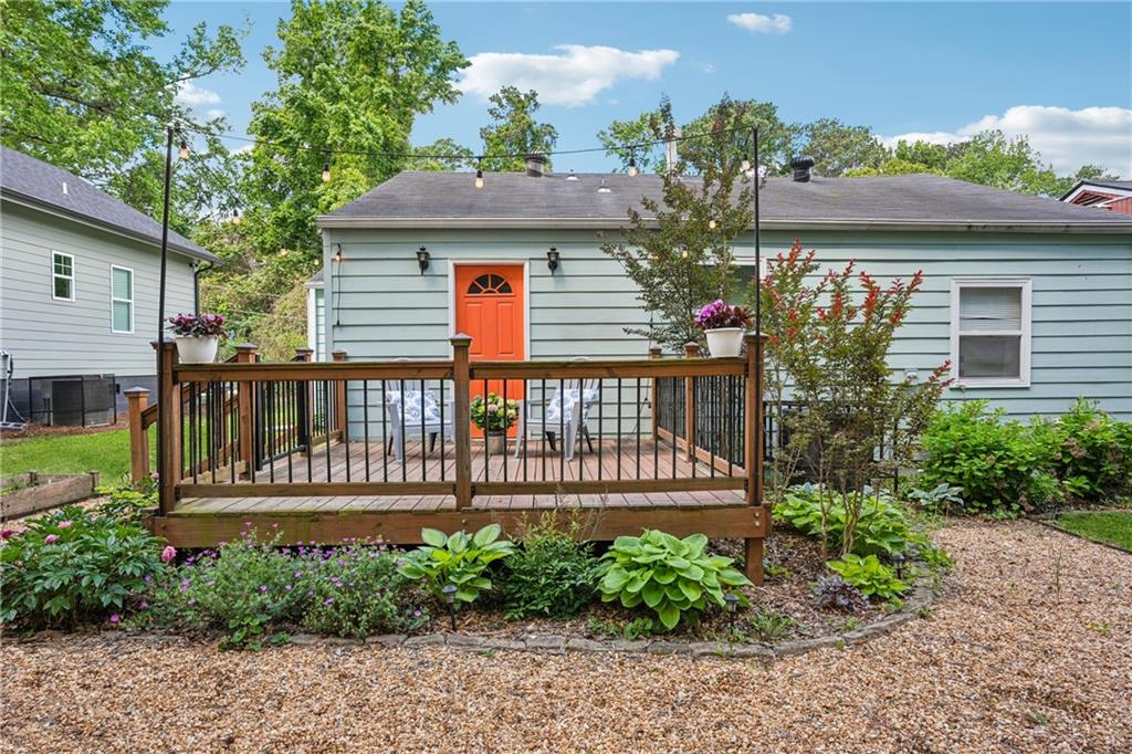 67 Holly Road NW
