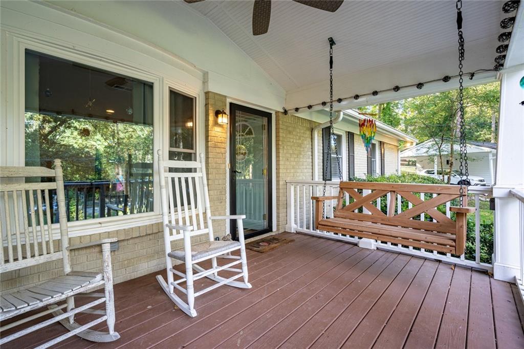 118 Lucia Drive, Smyrna, Georgia image 3