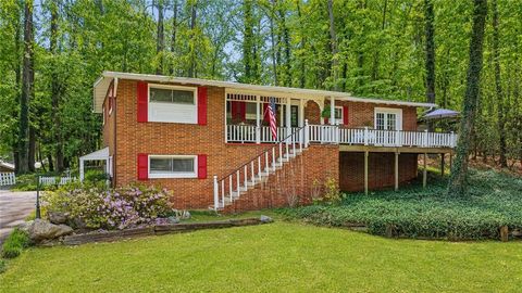 Photo of 495 Bouldercrest Drive SW, Marietta, GA 30064 (MLS # 7753906)
