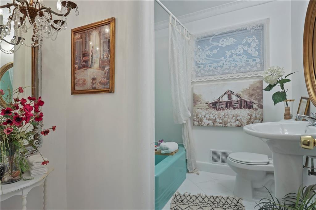 495 Bouldercrest Drive SW