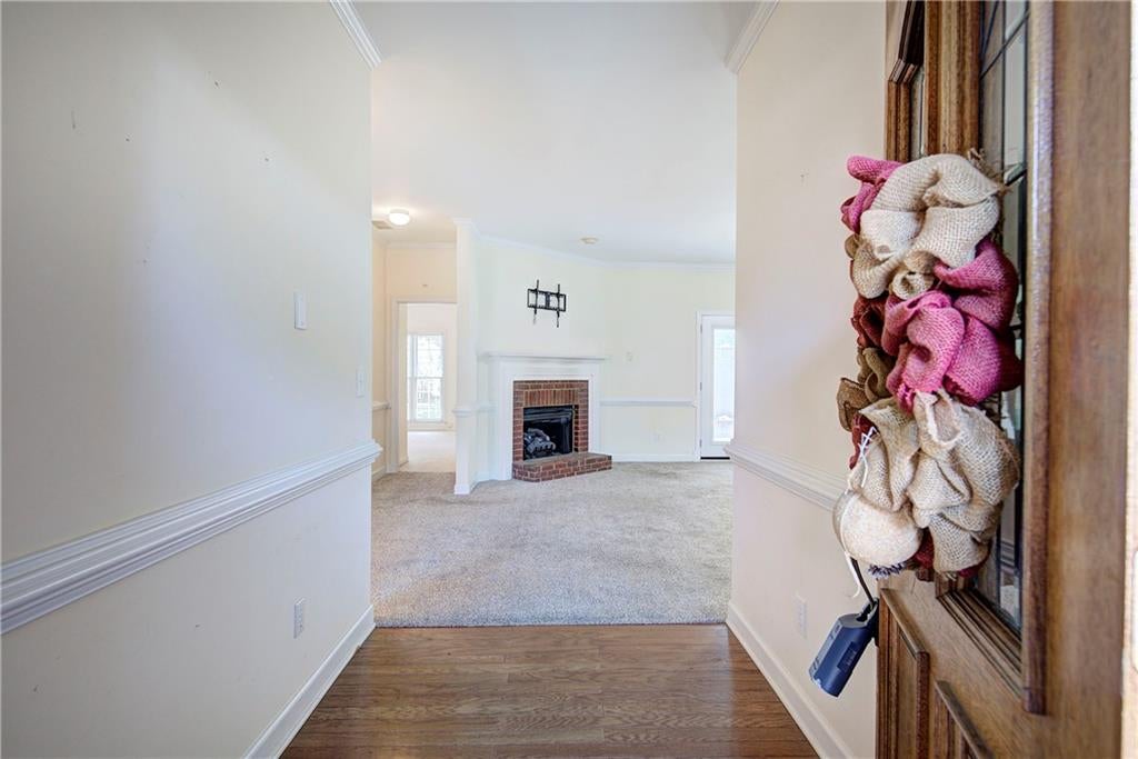 214 Manor Way
