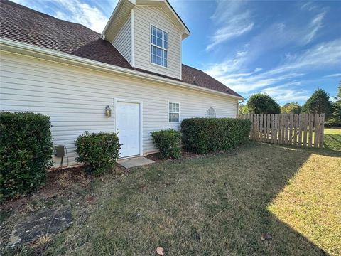 A home in Cartersville