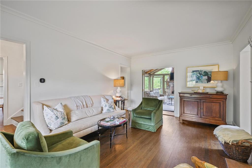 256 Brighton Road NE