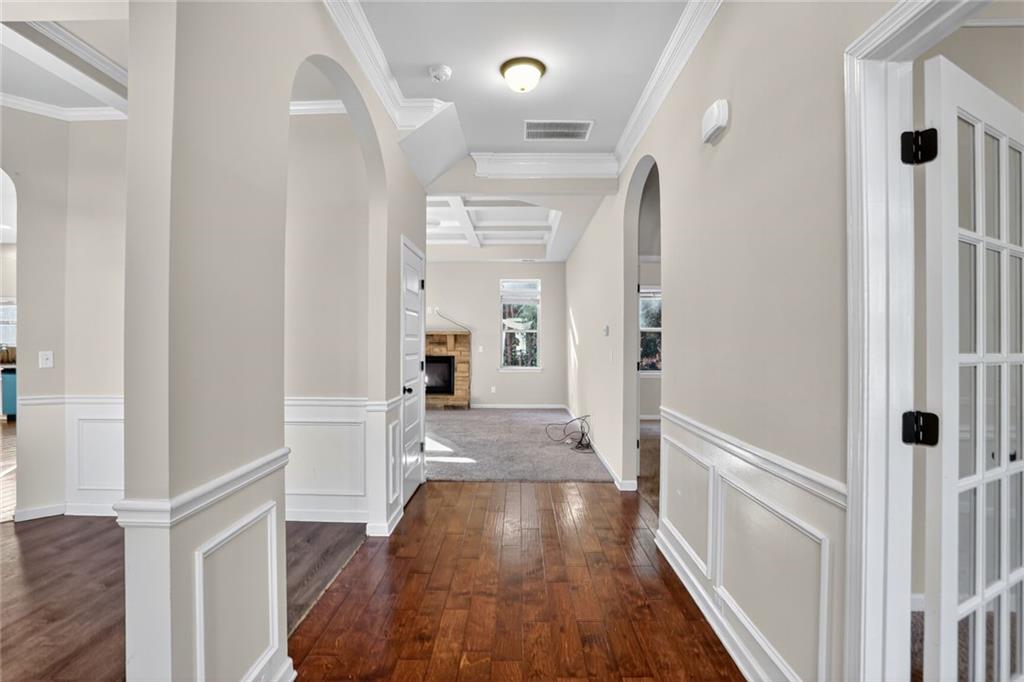 5275 Jones Reserve Walk