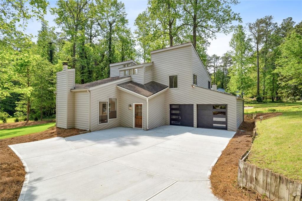 2934 Wendover Street, Marietta, Georgia image 1