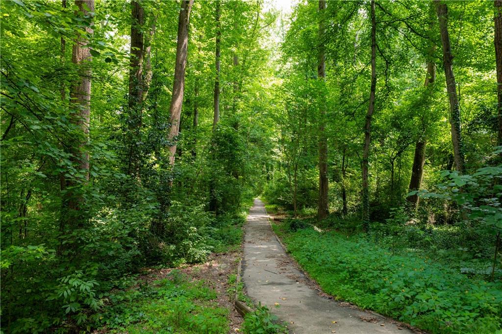 Winnona Park - Residential Lease