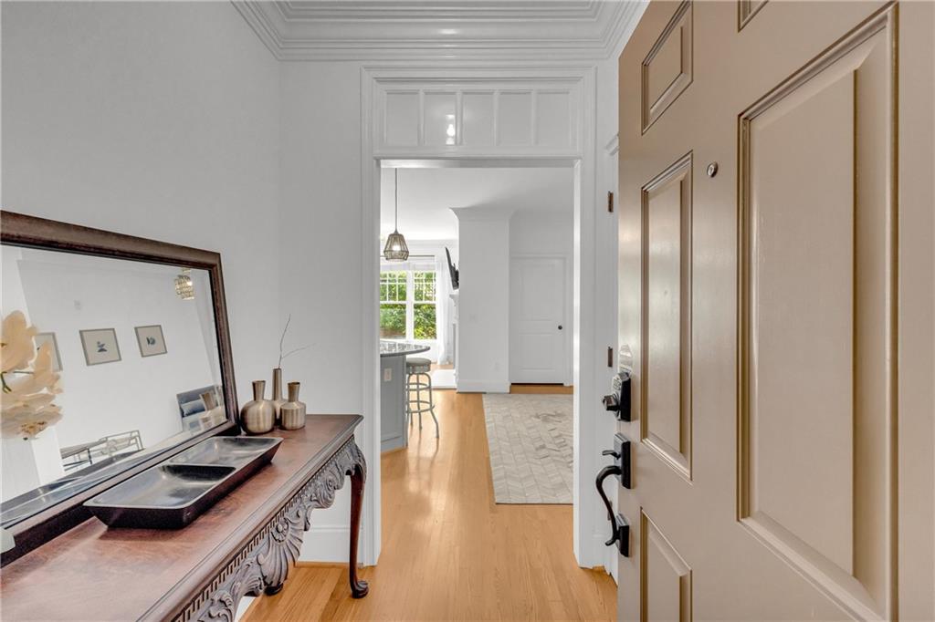 825 Highland Lane NE 1207