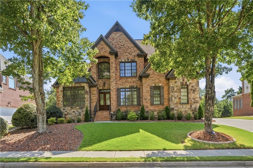 2711 Trailing Ivy Way