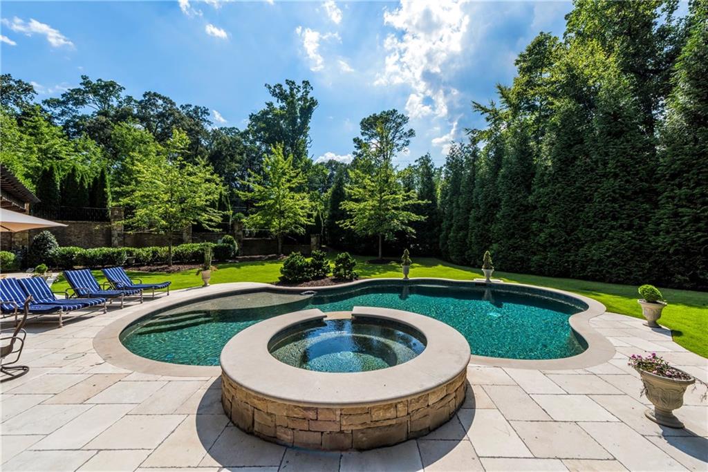 Buckhead - Kingswood - Residential