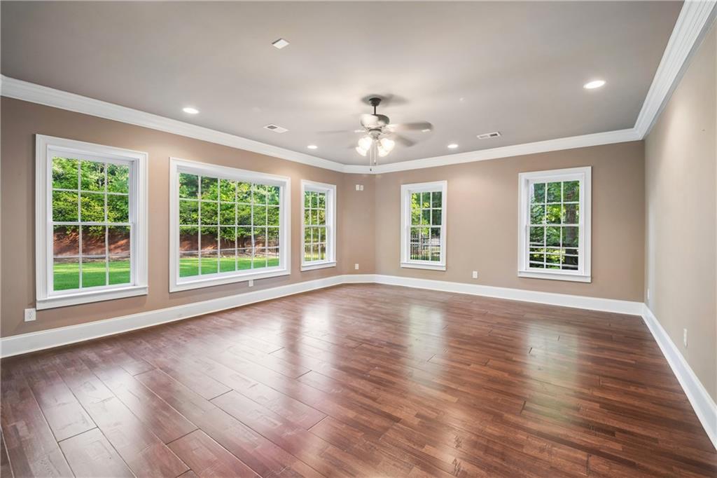 1038 Overlook Drive