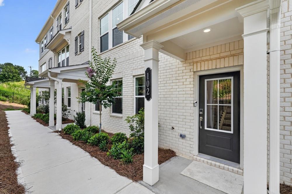 102 Epperly Way